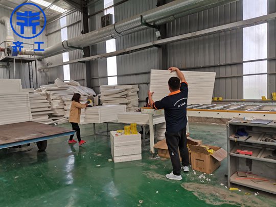 外墻巖棉板如何正確的進行保養(yǎng)