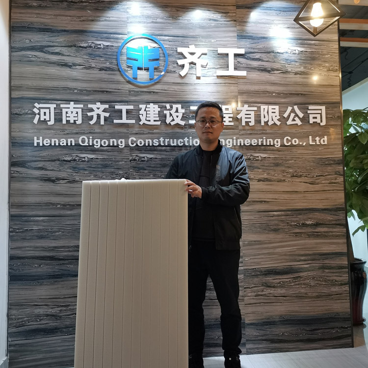 聚苯板（擠塑板）玻纖網(wǎng)格布聚合物砂漿如何施