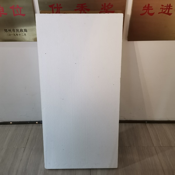 什么是離心玻璃棉及其特點？